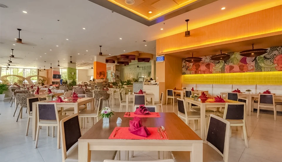 هتل رامادا بای ویندهام پوکت دیوانا